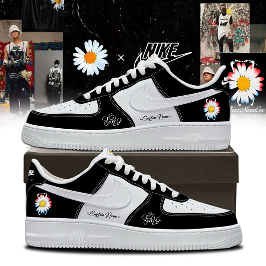 ..G-Dragon’s PEACEMINUSONE x Nike Shoes 3