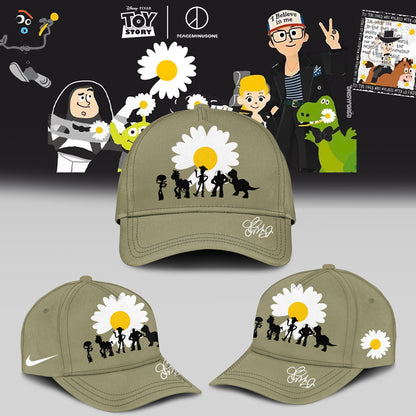 ,.G-Dragon’s PEACEMINUSONE x TOY STORY Cap