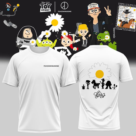 ,.G-Dragon’s PEACEMINUSONE x TOY STORY TShirt