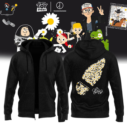 ,.G-Dragon’s PEACEMINUSONE x TOY STORY ZipHoodie
