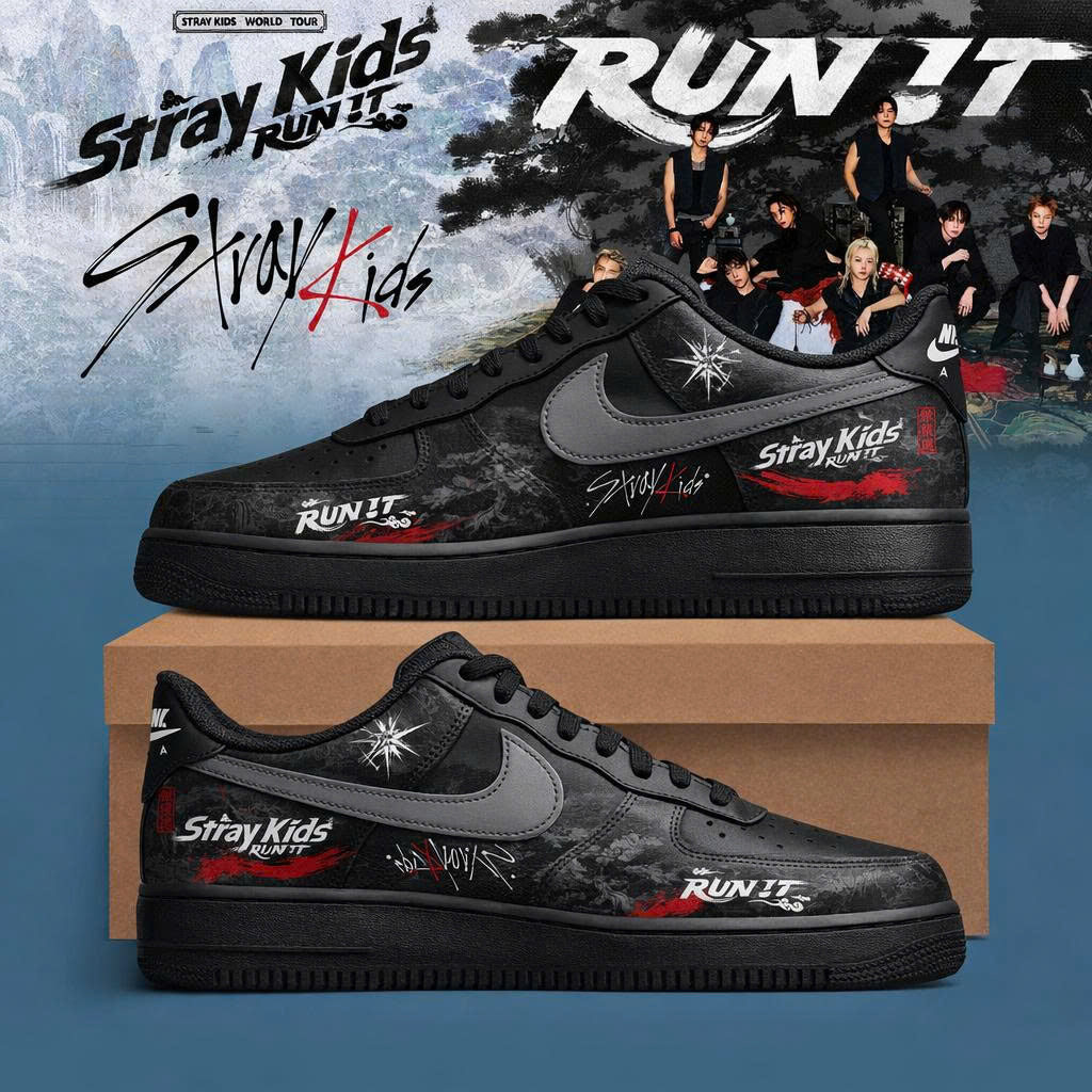 STRAY KIDS – RUN IT WORLD TOUR 2026 Edition Shoes